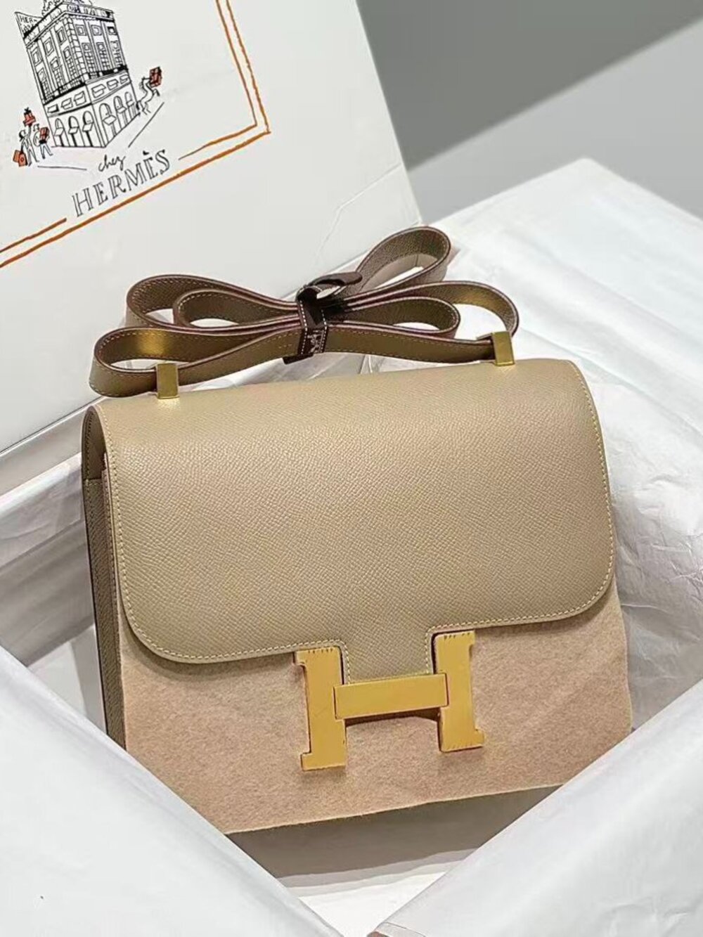 Classic Hermes Bag: A Stylish and Versatile Choice for Elegance
